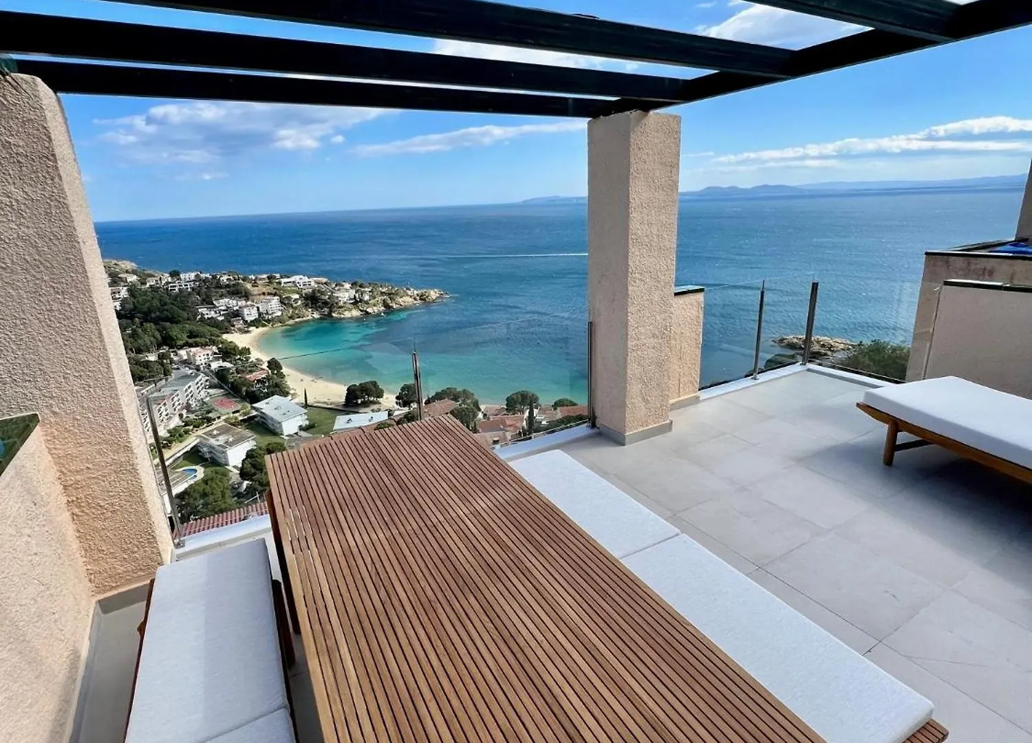 Almadrava Dream: Costa Brava Apartment Roses